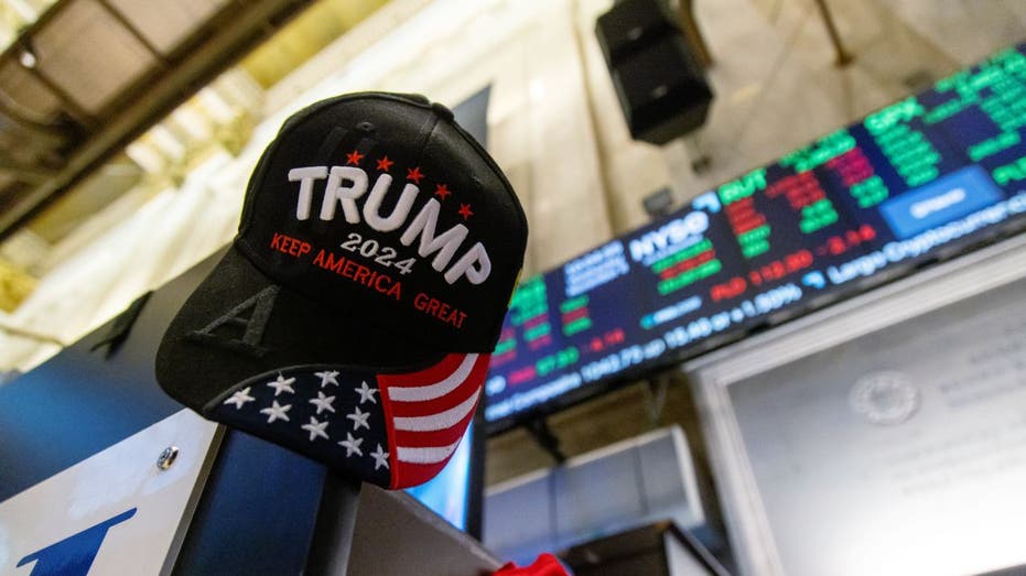 Trump hat on display at NYSE